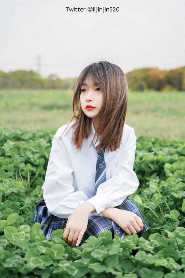 梨瑾瑾 - 户外JK2